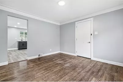 668 Rodi Rd, Pittsburgh, PA 15235 - Photo 6