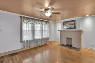 1112 Pemberton St, Pittsburgh, PA 15212 - Photo 4