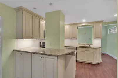 1112 Pemberton St, Pittsburgh, PA 15212 - Photo 8