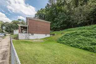 3225 Stafford St, Pittsburgh, PA 15204 - Photo 40