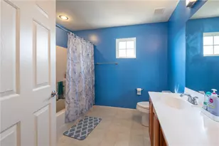 207 Kingsbrooke Dr, Unity Township, PA 15601 - Photo 18