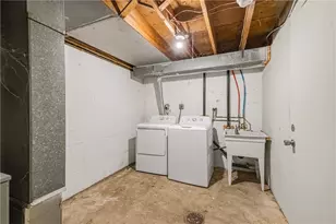 2319 1/2 Patterson, Pittsburgh, PA 15218 - Photo 22