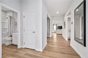 1147 Venetia Rd, Nottingham, PA 15330 - Photo 2