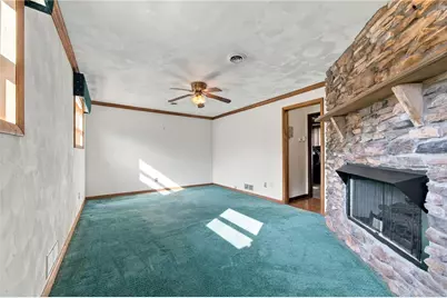 136 Sunrise Dr, Penn Twp, PA 15642 - Photo 28