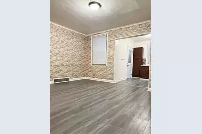 906 Broadway Ave, Stowe Township, PA 15136 - Photo 30