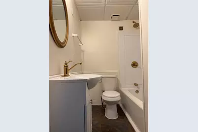 906 Broadway Ave, Stowe Township, PA 15136 - Photo 36