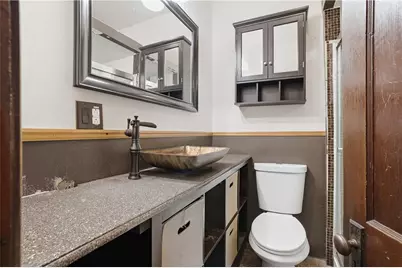 88 Vine St, Ambridge, PA 15003 - Photo 16