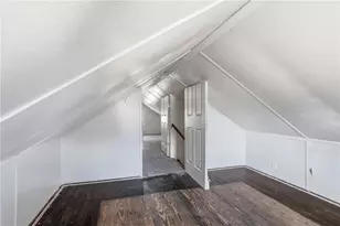 88 Vine St, Ambridge, PA 15003 - Photo 24