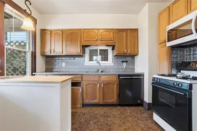 88 Vine St, Ambridge, PA 15003 - Photo 12