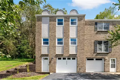 313 Joan Of Arc Ct, Jefferson Hills, PA 15025 - Photo 2