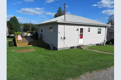 515 Clydesdale Avenue, Ellport Boro, PA 16117 - Photo 1