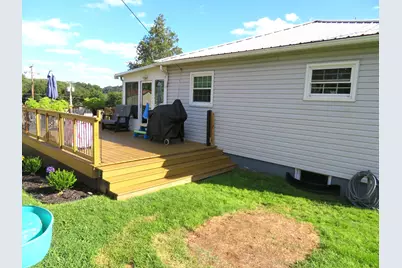 515 Clydesdale Avenue, Ellport Boro, PA 16117 - Photo 2
