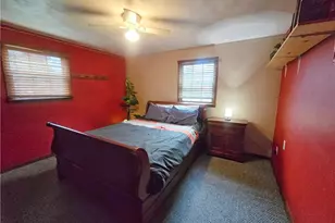 3817 Logan Ferry Rd, Pittsburgh, PA 15239 - Photo 20