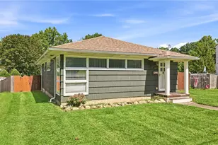 511 S Walnut St, Sharpsville, PA 16150 - Photo 2