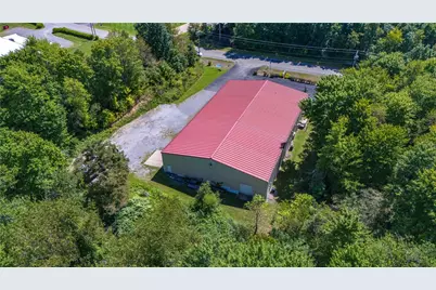 703 Commerce Ave, Shenango Township, PA 16101 - Photo 36