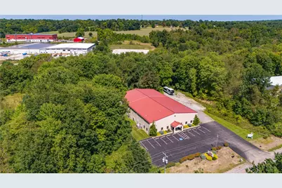 703 Commerce Ave, Shenango Township, PA 16101 - Photo 38
