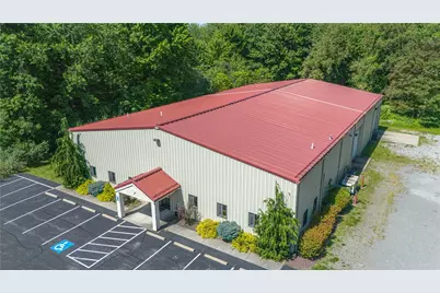 703 Commerce Ave, Shenango Township, PA 16101 - Photo 40