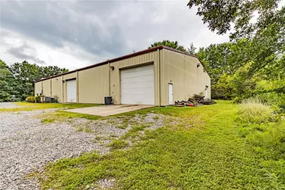 703 Commerce Ave, Shenango Township, PA 16101 - Photo 26