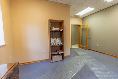 703 Commerce Ave, Shenango Township, PA 16101 - Photo 16