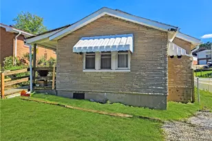 814 Beech St, Washington, PA 15301 - Photo 1