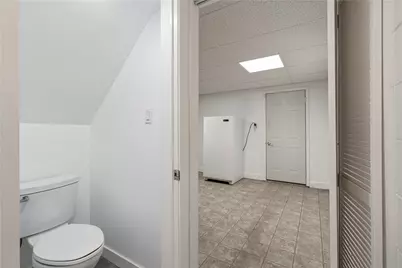 442 California Dr, W Pike Run Twp, PA 15423 - Photo 24