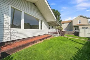 590 Jefferson St, Rochester, PA 15074 - Photo 18
