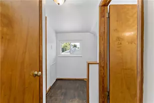 386 Princeton Dr, Pittsburgh, PA 15235 - Photo 12