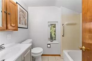 386 Princeton Dr, Pittsburgh, PA 15235 - Photo 18