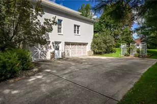 302 Ashbury Ct, Cranberry Township, PA 16066 - Photo 44