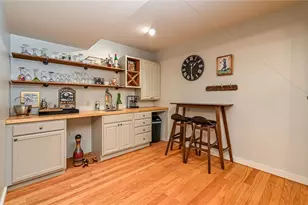 302 Ashbury Ct, Cranberry Township, PA 16066 - Photo 32
