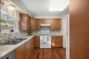 92 Buckhill Rd, Ross Twp, PA 15237 - Photo 6