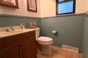 64 Spring Hollow Ct, Pittsburgh, PA 15239 - Photo 6