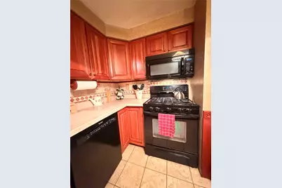 64 Spring Hollow Crt, Pittsburgh, PA 15239 - Photo 12