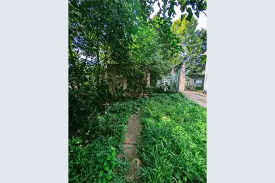 215 16th St, Beaver Falls, PA 15010 - Photo 4