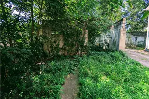 215 16th St, Beaver Falls, PA 15010 - Photo 4
