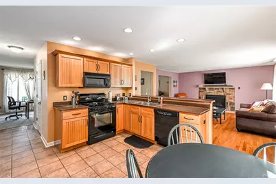 [Address not provided], Conway, PA 15027 - Photo 8