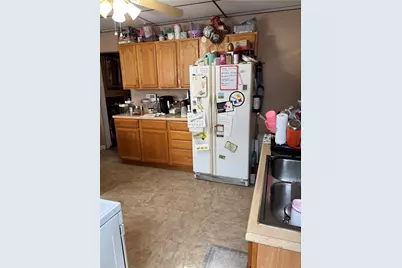 904 Coalmont Street, Braddock, PA 15104 - Photo 4