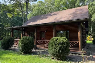 239 Hilliard Rd, Washington Township, PA 16050 - Photo 2