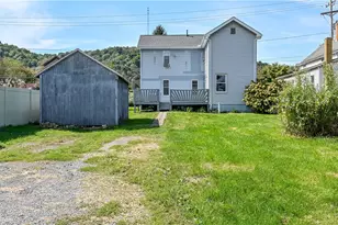 114 Beaver St, New Brighton, PA 15066 - Photo 2