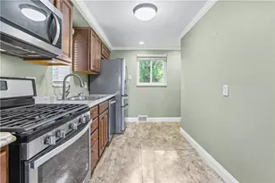 551 Lebanon Manor Dr, West Mifflin, PA 15122 - Photo 20