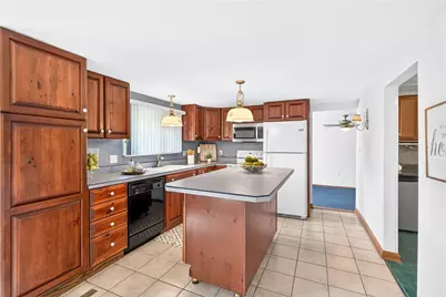 312 Gringo Independence Rd #R, Hopewell Township, PA 15001 - Photo 6