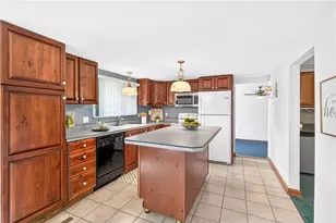 312 Gringo Independence Rd, Hopewell Township, PA 15001 - Photo 6