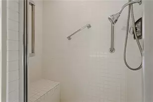 146 N Bellefield Ave, Pittsburgh, PA 15213 - Photo 34