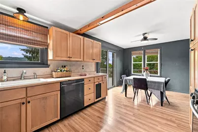 2014 Hulton Rd, Pittsburgh, PA 15147 - Photo 10
