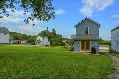 404 Hawthorne St, New Castle, PA 16101 - Photo 6