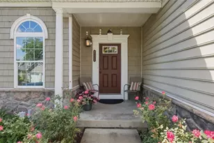 801 Village Club Dr, Pine Township, PA 15090 - Photo 2