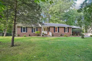 106 Longwell Dr, Pine Township, PA 16127 - Photo 1