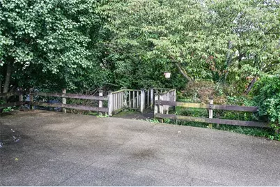 412 Wood St, California, PA 15419 - Photo 44