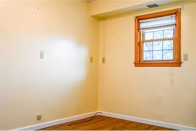 412 Wood St, California, PA 15419 - Photo 30