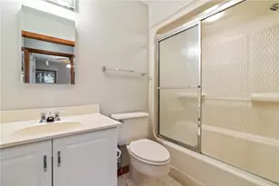 1301 Grandview Ave, Pittsburgh, PA 15116 - Photo 12